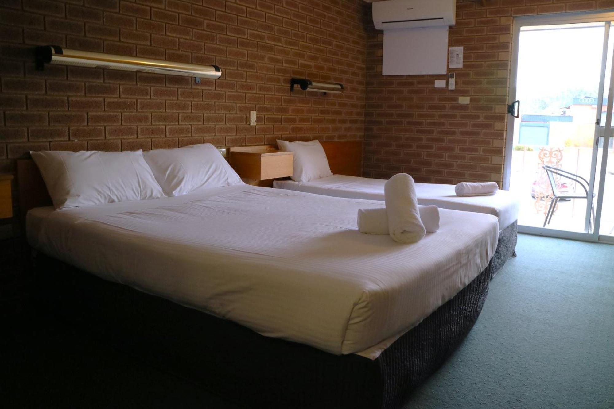 Golf Club Motel